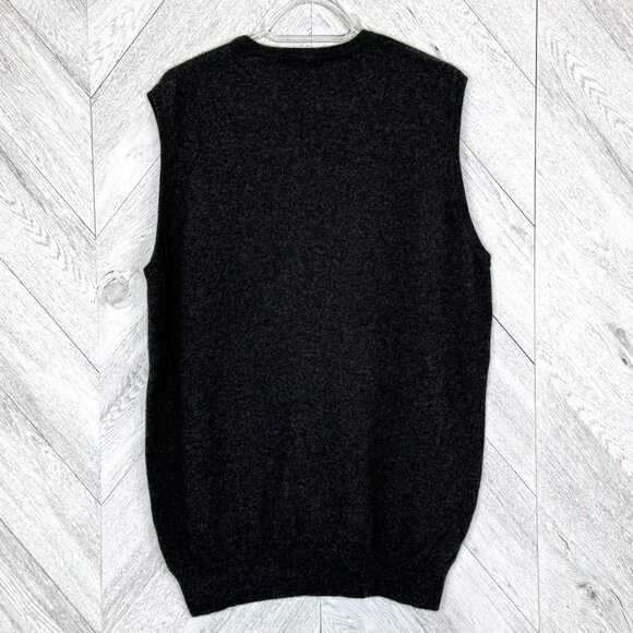 Men's V-Neck Sweater - Charcoal Gray - Picture 4 of 6